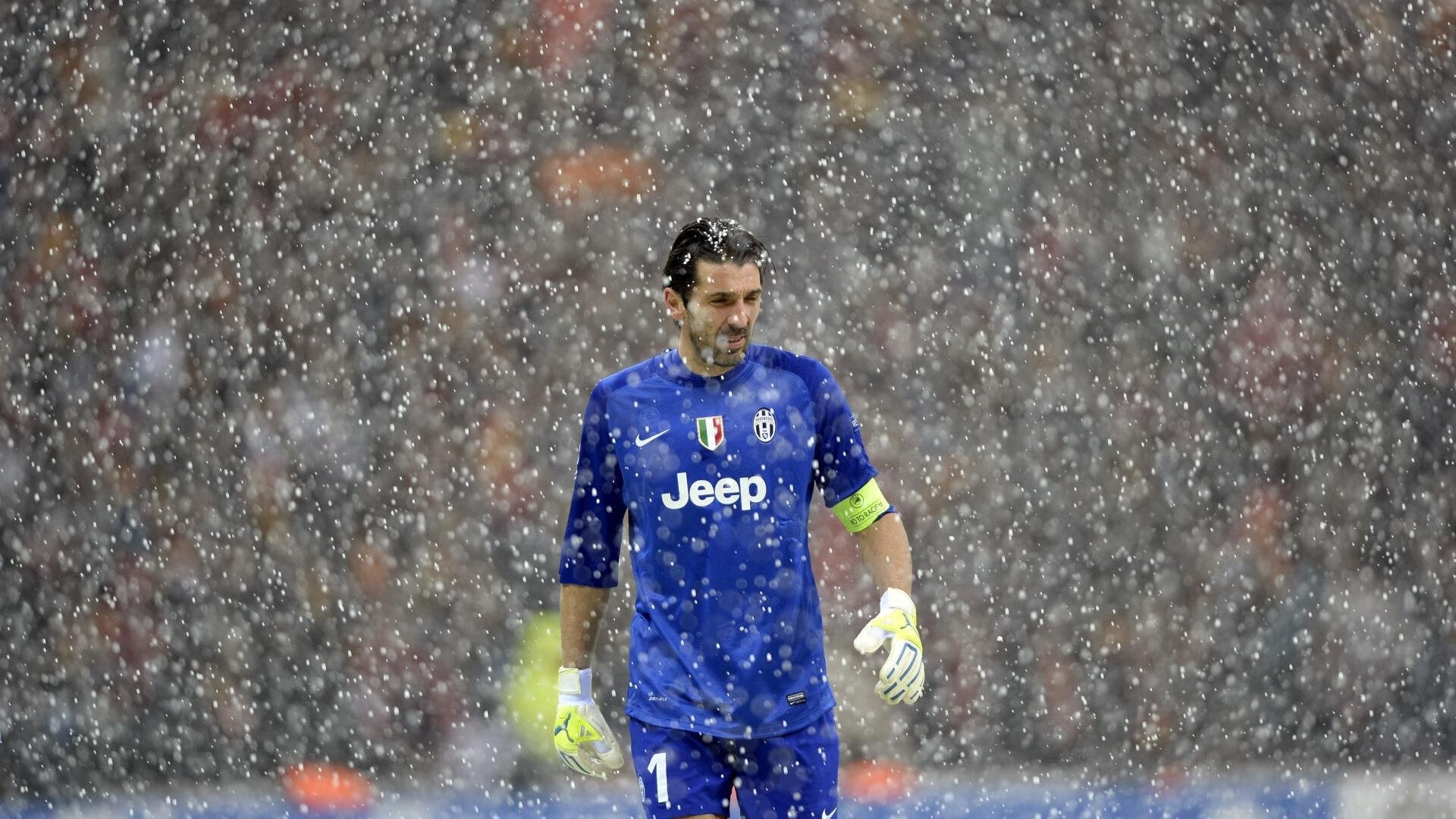 赛场上的传奇反转,传奇比赛视频直播